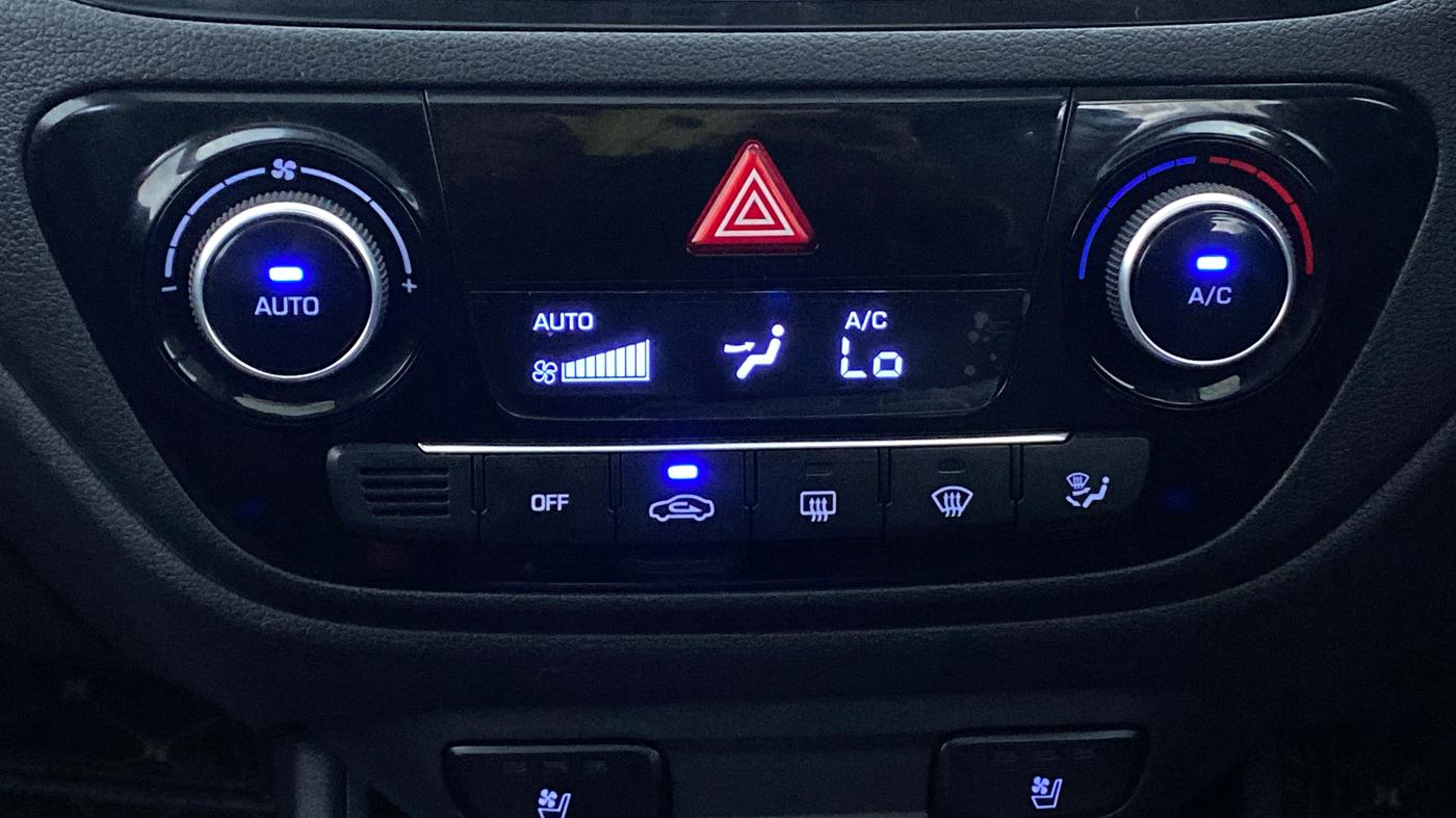 2022 Hyundai Verna SX (O)1.0 TURBO DCT, Petrol, Automatic, 11,885 km, Automatic Climate Control