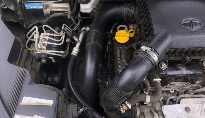 2022 Tata NEXON XM PLUS SUNROOF PETROL, Petrol, Manual, 38,973 km, Engine View - Right