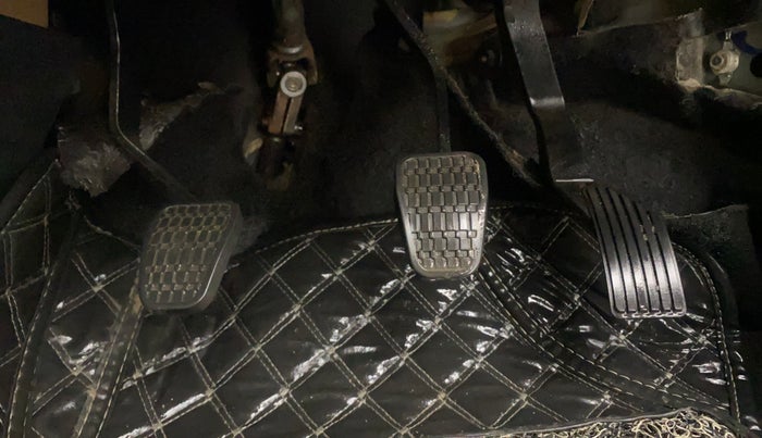 2022 Tata NEXON XM PLUS SUNROOF PETROL, Petrol, Manual, 38,973 km, Pedals