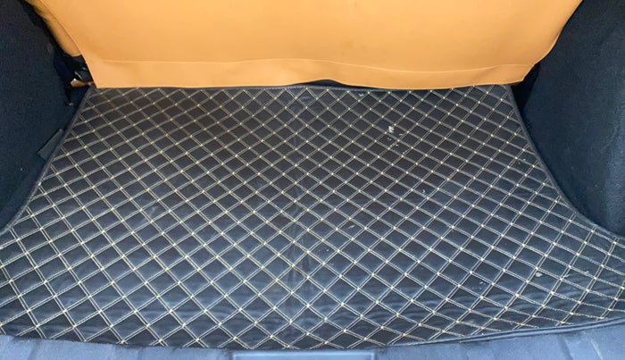 2022 Tata NEXON XM PLUS SUNROOF PETROL, Petrol, Manual, 38,973 km, Boot Inside