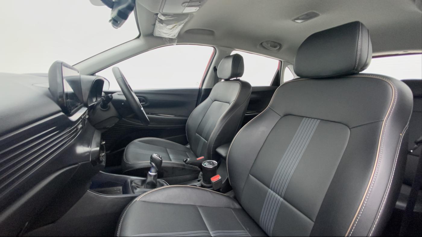 2021 Hyundai NEW I20 Asta 1.0 GDI Turbo IMT, Petrol, Manual, 19,168 km, Right Side Front Door Cabin
