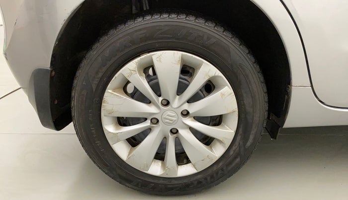 2015 Maruti Baleno DELTA DIESEL 1.3, Diesel, Manual, 48,213 km, Right Rear Wheel