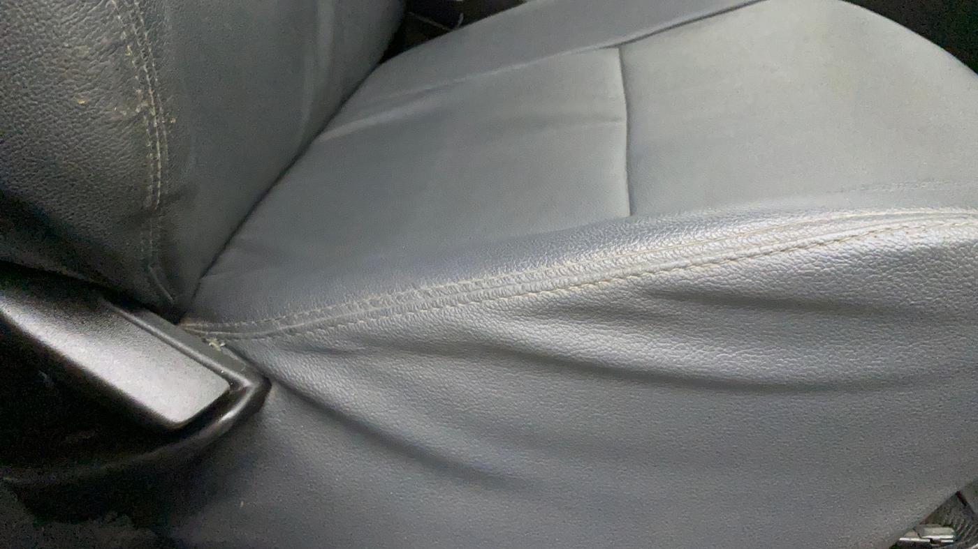 2015 Maruti Baleno DELTA DIESEL 1.3, Diesel, Manual, 48,213 km, Driver Side Adjustment Panel