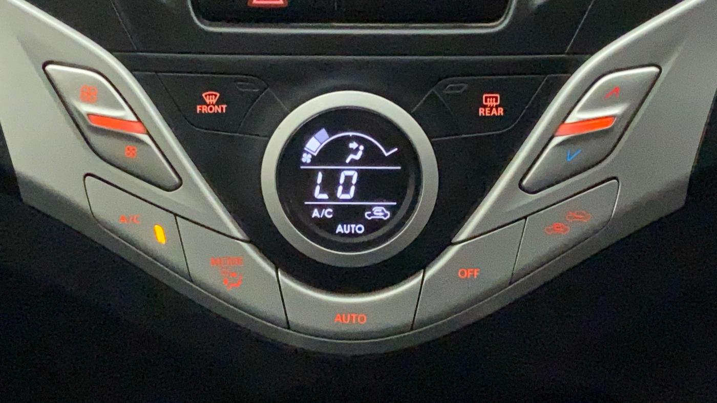 2015 Maruti Baleno DELTA DIESEL 1.3, Diesel, Manual, 48,213 km, Automatic Climate Control