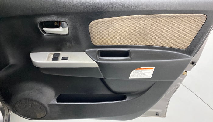 2013 Maruti Wagon R 1.0 LXI CNG, CNG, Manual, 81,405 km, Driver Side Door Panels Control