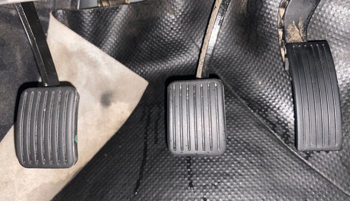 2017 Hyundai Xcent SX 1.2, Petrol, Manual, 26,172 km, Pedals