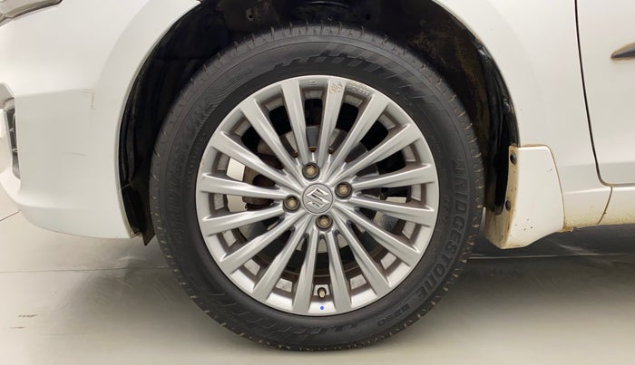 2016 Maruti Ciaz ZXI+, Petrol, Manual, 81,800 km, Left Front Wheel