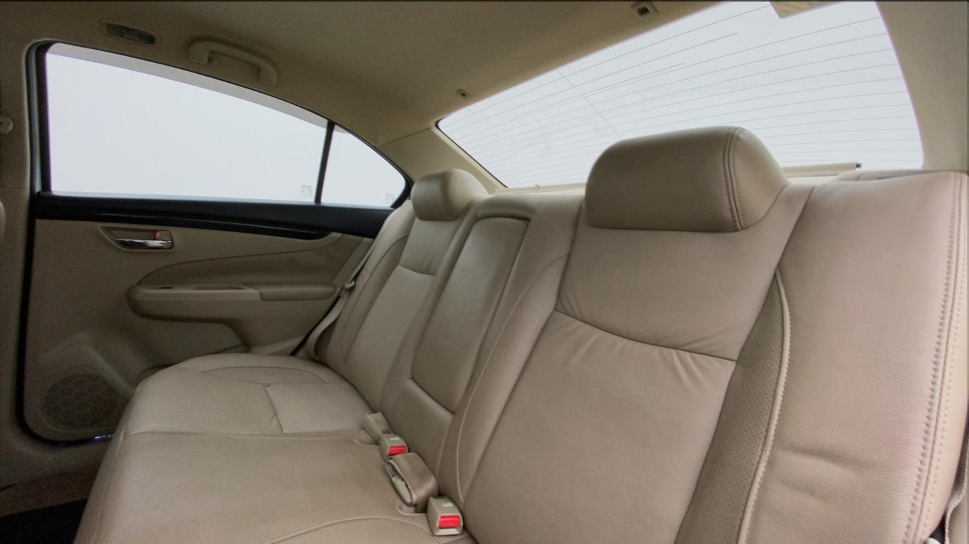 2016 Maruti Ciaz ZXI+, Petrol, Manual, 81,800 km, Right Side Rear Door Cabin