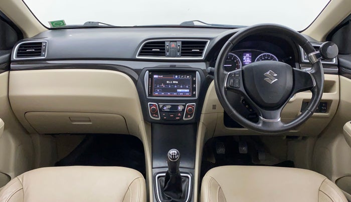 2016 Maruti Ciaz ZXI+, Petrol, Manual, 81,800 km, Dashboard