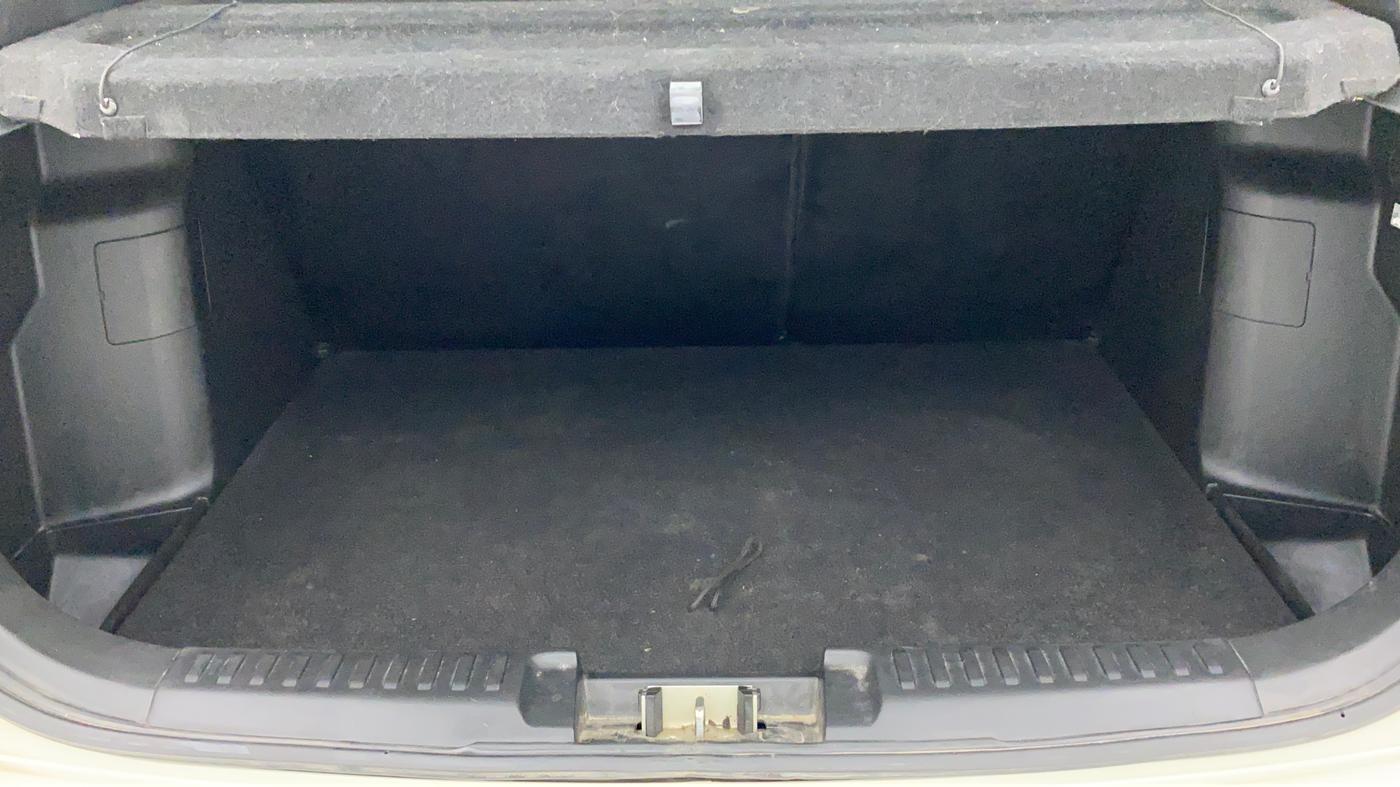 2019 Maruti Vitara Brezza ZDI AMT, Diesel, Automatic, 78,610 km, Boot Inside