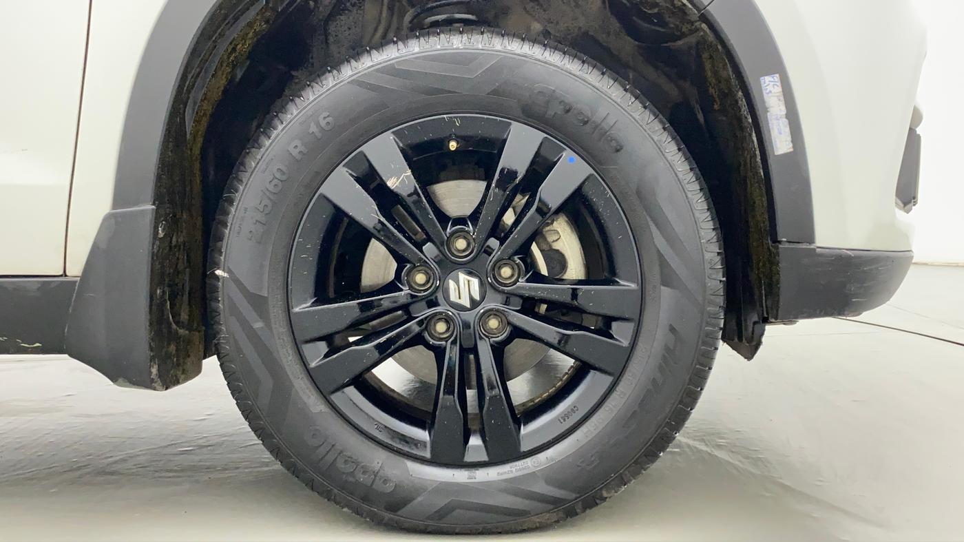 2019 Maruti Vitara Brezza ZDI AMT, Diesel, Automatic, 78,610 km, Right Front Wheel