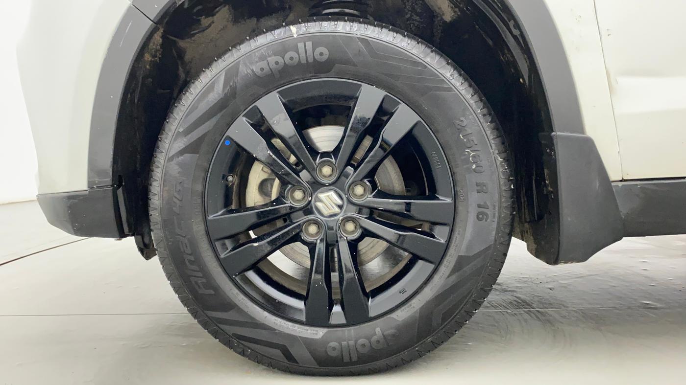 2019 Maruti Vitara Brezza ZDI AMT, Diesel, Automatic, 78,610 km, Left Front Wheel