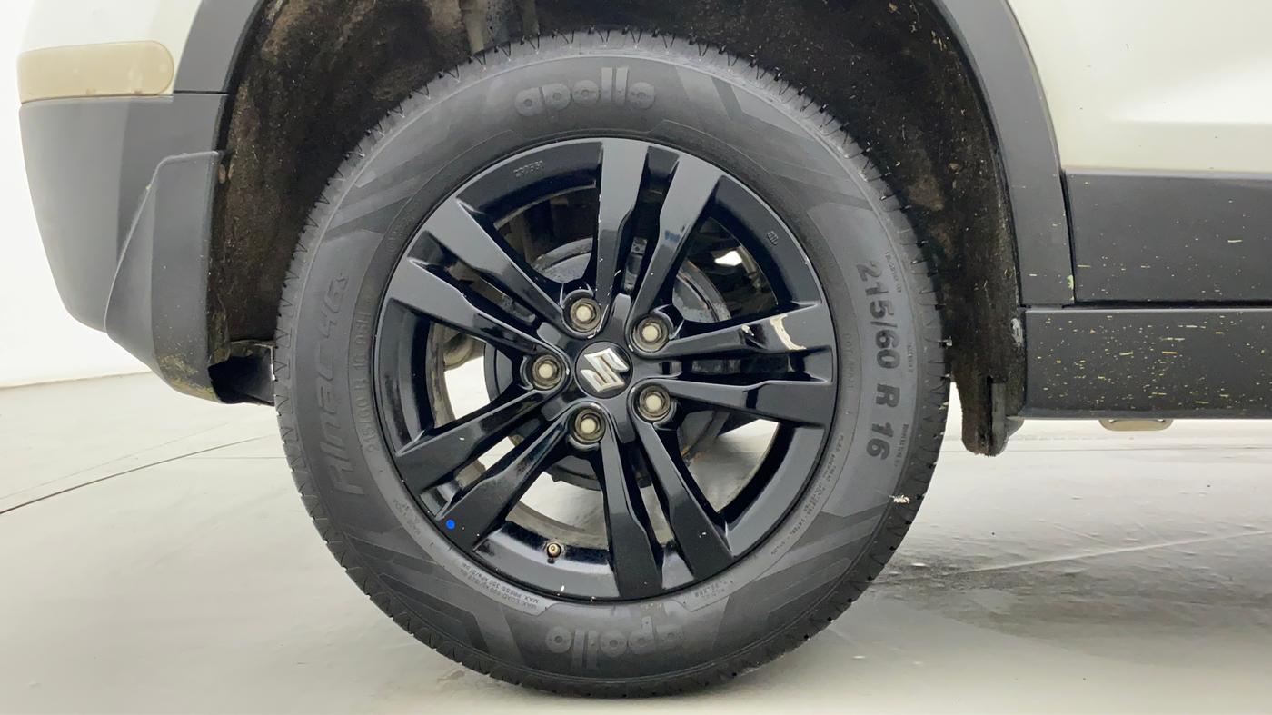 2019 Maruti Vitara Brezza ZDI AMT, Diesel, Automatic, 78,610 km, Right Rear Wheel
