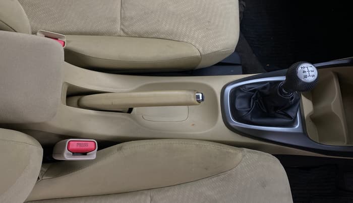 2013 Honda City 1.5L I-VTEC V MT, Petrol, Manual, 45,868 km, Gear Lever