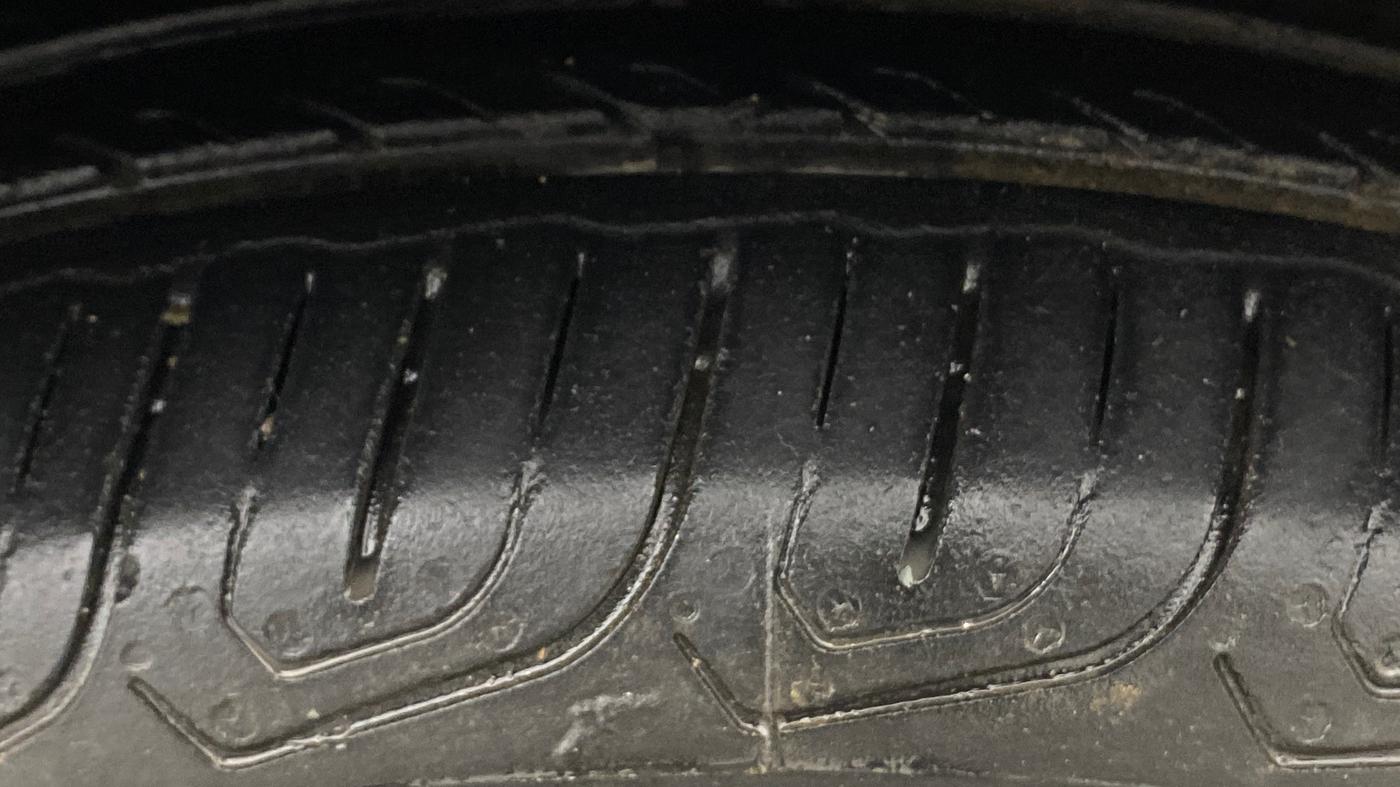 2013 Honda City 1.5L I-VTEC V MT, Petrol, Manual, 45,850 km, Right Front Tyre Tread