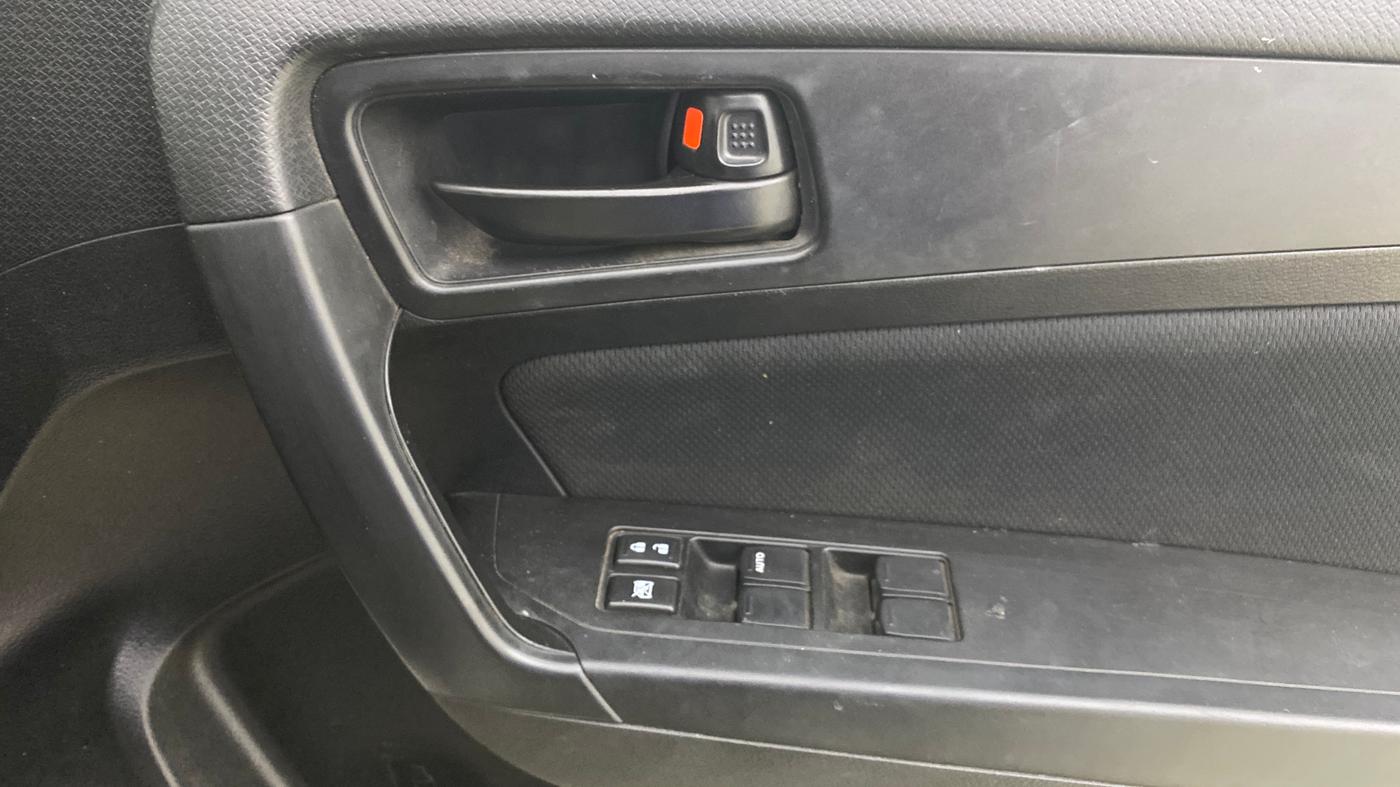 2022 Maruti Vitara Brezza VXI AT SHVS, Petrol, Automatic, 59,340 km, Driver Side Door Panels Control