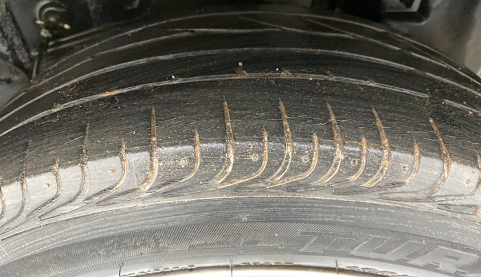 2012 Toyota Etios VD, Diesel, Manual, 95,842 km, Left Rear Tyre Tread