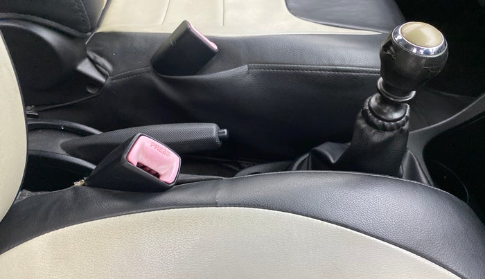 2012 Toyota Etios VD, Diesel, Manual, 95,842 km, Gear Lever