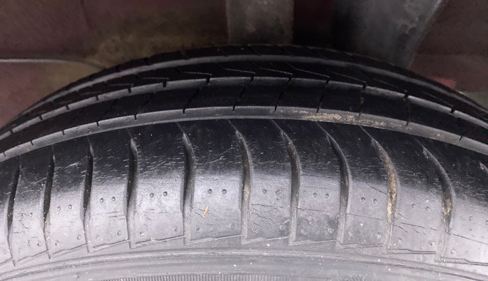 2019 Hyundai NEW SANTRO SPORTZ 1.1, Petrol, Manual, 20,995 km, Left Rear Tyre Tread