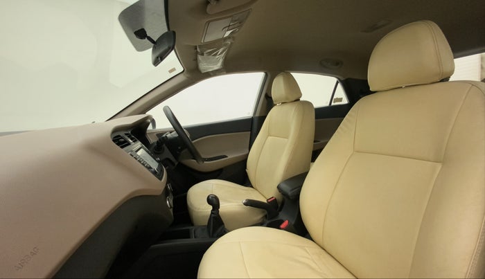 2017 Hyundai Elite i20 ASTA 1.2, Petrol, Manual, 77,650 km, Right Side Front Door Cabin