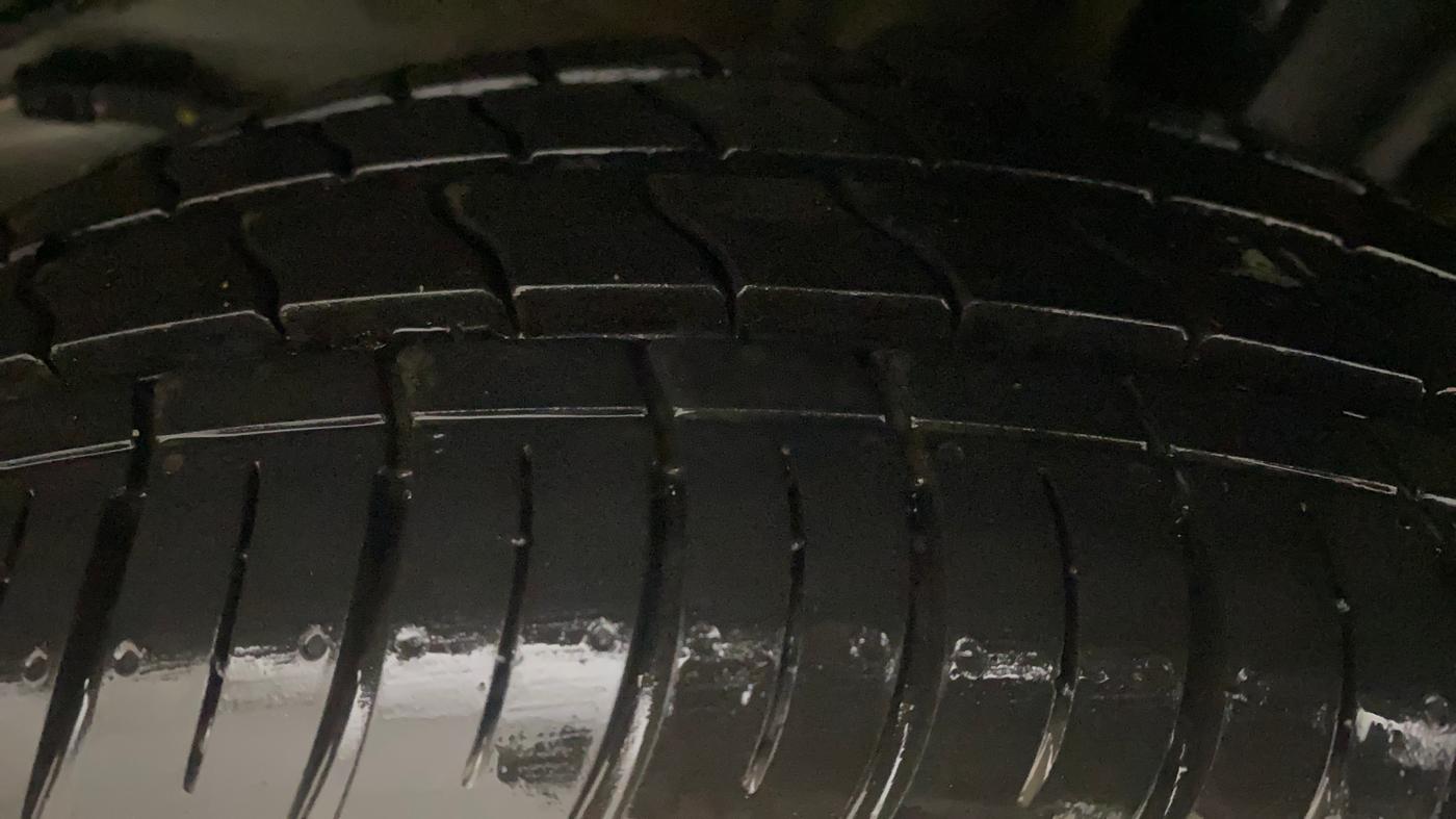 2024 Tata Tiago XT RHYTHM PETROL, Petrol, Manual, 1,773 km, Left Rear Tyre Tread