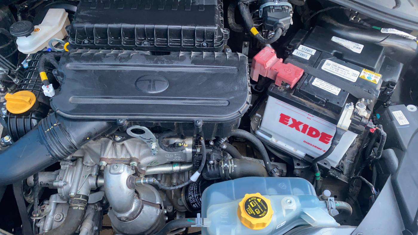 2024 Tata Tiago XT RHYTHM PETROL, Petrol, Manual, 1,773 km, Engine View - Left