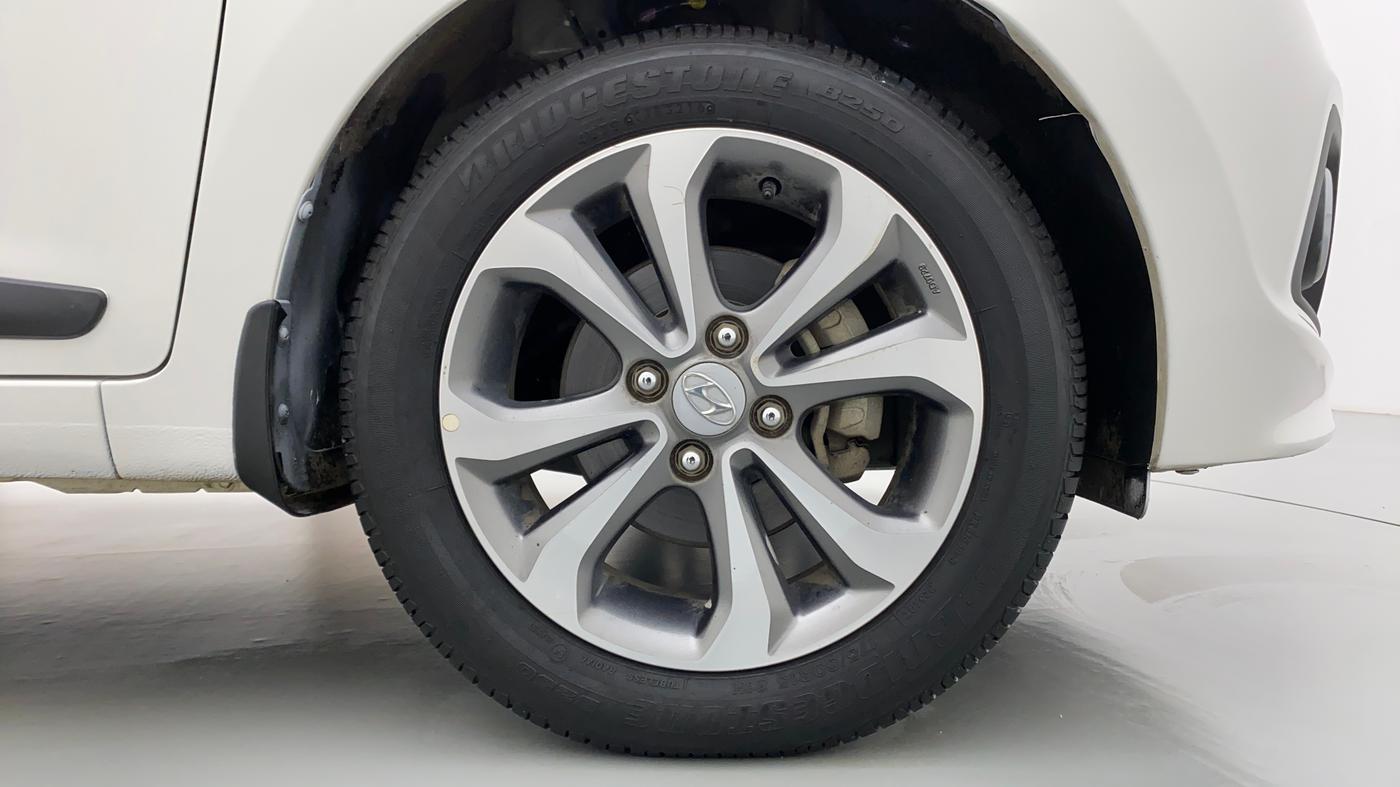2017 Hyundai Xcent SX 1.2 OPT, Petrol, Manual, 13,805 km, Right Front Wheel