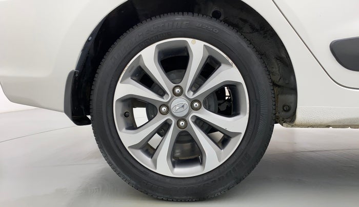 2017 Hyundai Xcent SX 1.2 OPT, Petrol, Manual, 13,805 km, Right Rear Wheel