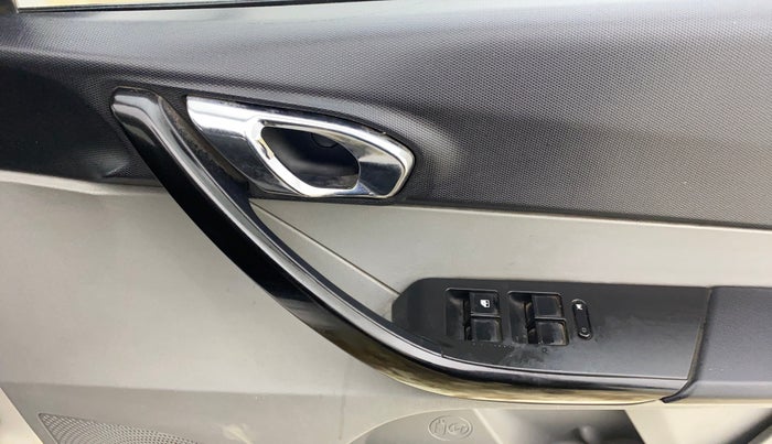 2020 Tata Tiago XZ PLUS PETROL, Petrol, Manual, 86,516 km, Driver Side Door Panels Control