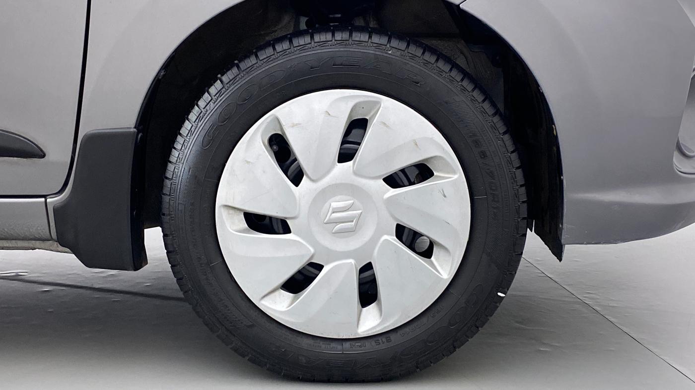 2019 Maruti Celerio VXI d, Petrol, Manual, 13,289 km, Right Front Wheel