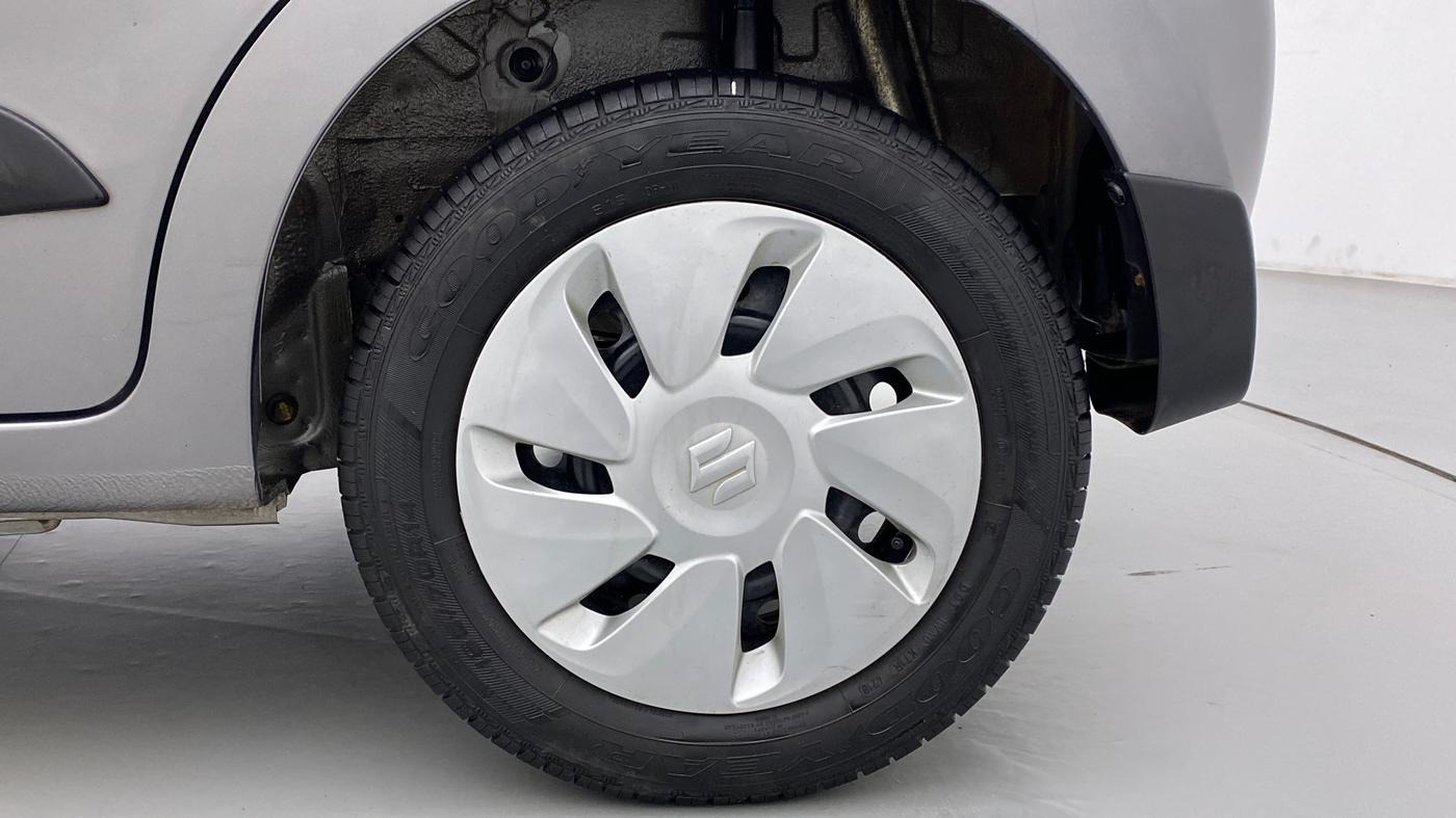 2019 Maruti Celerio VXI d, Petrol, Manual, 13,289 km, Left Rear Wheel