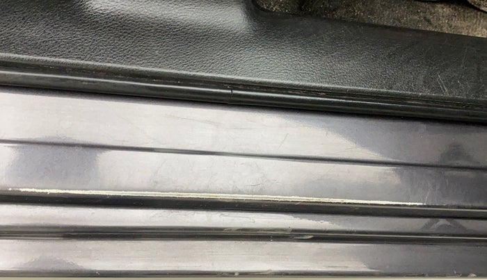 2017 Maruti Baleno ALPHA PETROL 1.2, Petrol, Manual, 46,223 km, Right running board - Minor scratches