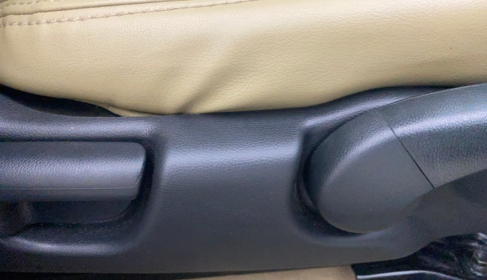 2018 Honda City 1.5L I-VTEC V MT, Petrol, Manual, 63,901 km, Driver Side Adjustment Panel