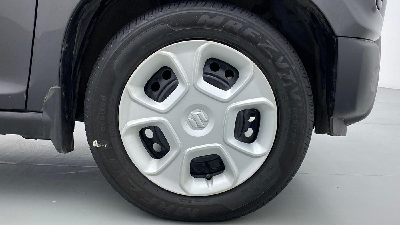 2019 Maruti S PRESSO VXI PLUS, Petrol, Manual, 21,065 km, Right Front Wheel