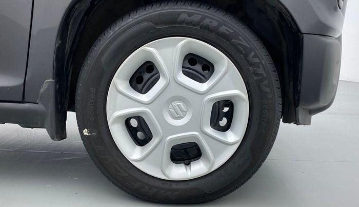2019 Maruti S PRESSO VXI PLUS, Petrol, Manual, 21,065 km, Right Front Wheel