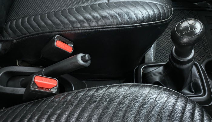 2019 Maruti S PRESSO VXI PLUS, Petrol, Manual, 21,065 km, Gear Lever