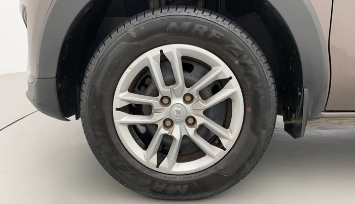 2021 Renault TRIBER RXL MT, Petrol, Manual, 15,552 km, Left Front Wheel