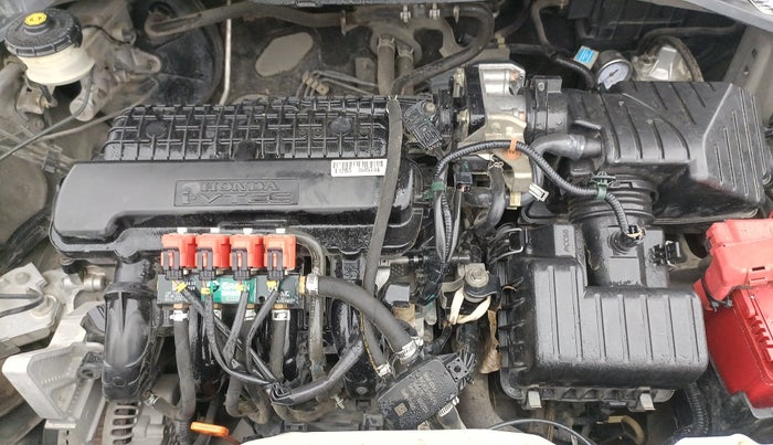 2014 Honda Amaze 1.2L I-VTEC VX AT, CNG, Automatic, 1,00,302 km, Engine View
