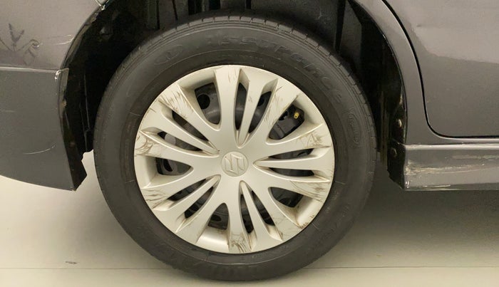 2013 Maruti Ertiga ZXI, Petrol, Manual, 72,826 km, Right Rear Wheel