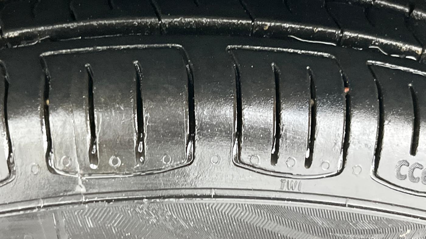 2020 Renault Kwid RXT 0.8, Petrol, Manual, 73,246 km, Left Front Tyre Tread