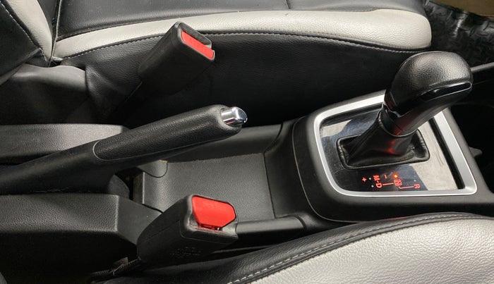 2018 Maruti Swift VXI AMT, Petrol, Automatic, 56,410 km, Gear Lever