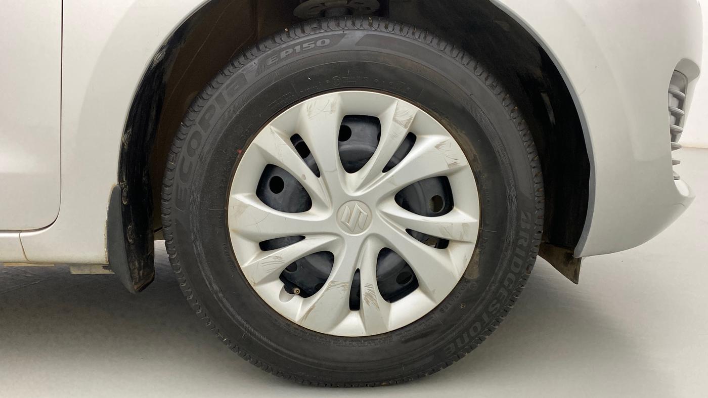 2018 Maruti Swift VXI AMT, Petrol, Automatic, 56,410 km, Right Front Wheel