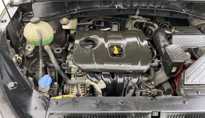 2017 Hyundai Tucson 2WD MT PETROL, Petrol, Manual, 72,220 km, Engine View - Right