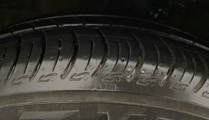 2018 Hyundai Grand i10 SPORTZ AT 1.2 KAPPA VTVT, Petrol, Automatic, 21,668 km, Left Rear Tyre Tread