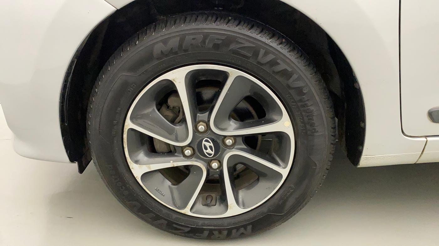 2018 Hyundai Grand i10 SPORTZ AT 1.2 KAPPA VTVT, Petrol, Automatic, 21,668 km, Left Front Wheel