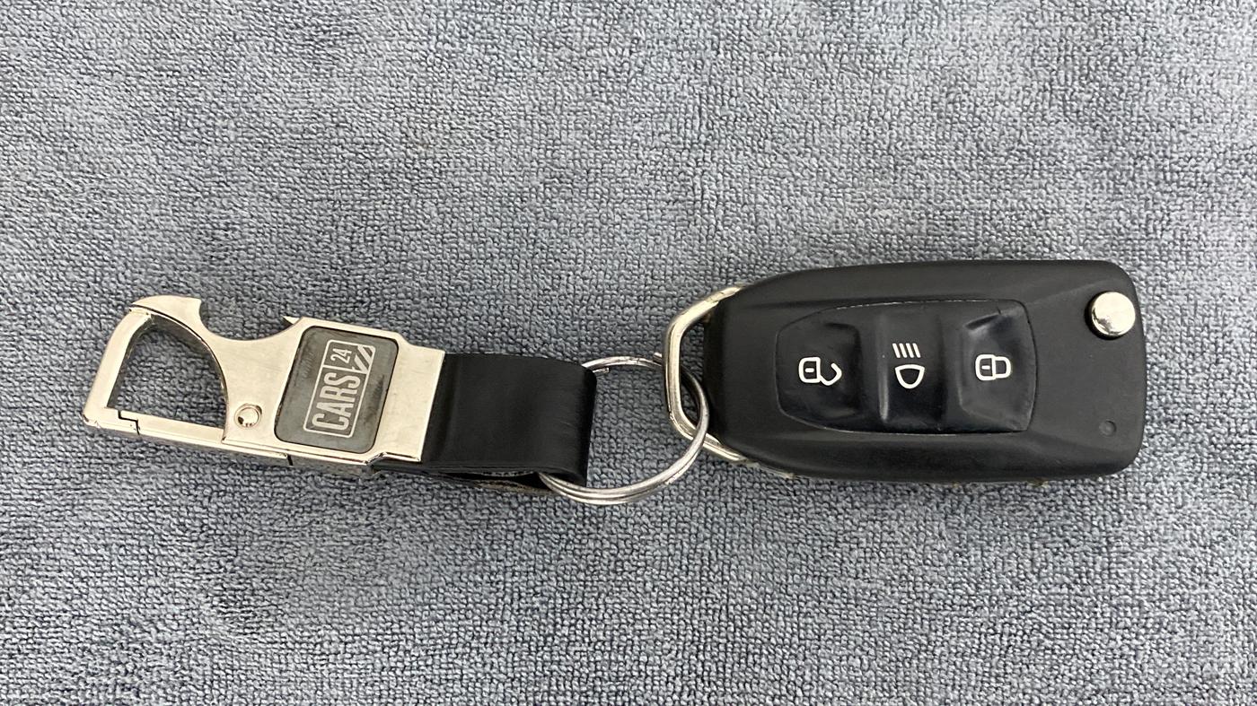 2017 Tata Zest XT QUADRAJET 90PS, Diesel, Manual, 43,938 km, Key Close-up