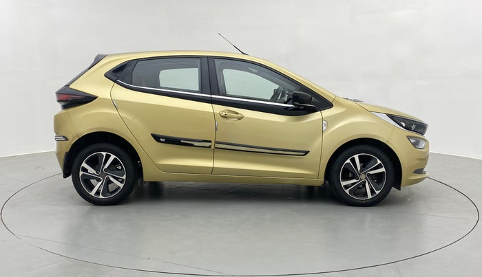 2020 Tata ALTROZ XZ 1.2, Petrol, Manual, 61,797 km, Right Side View