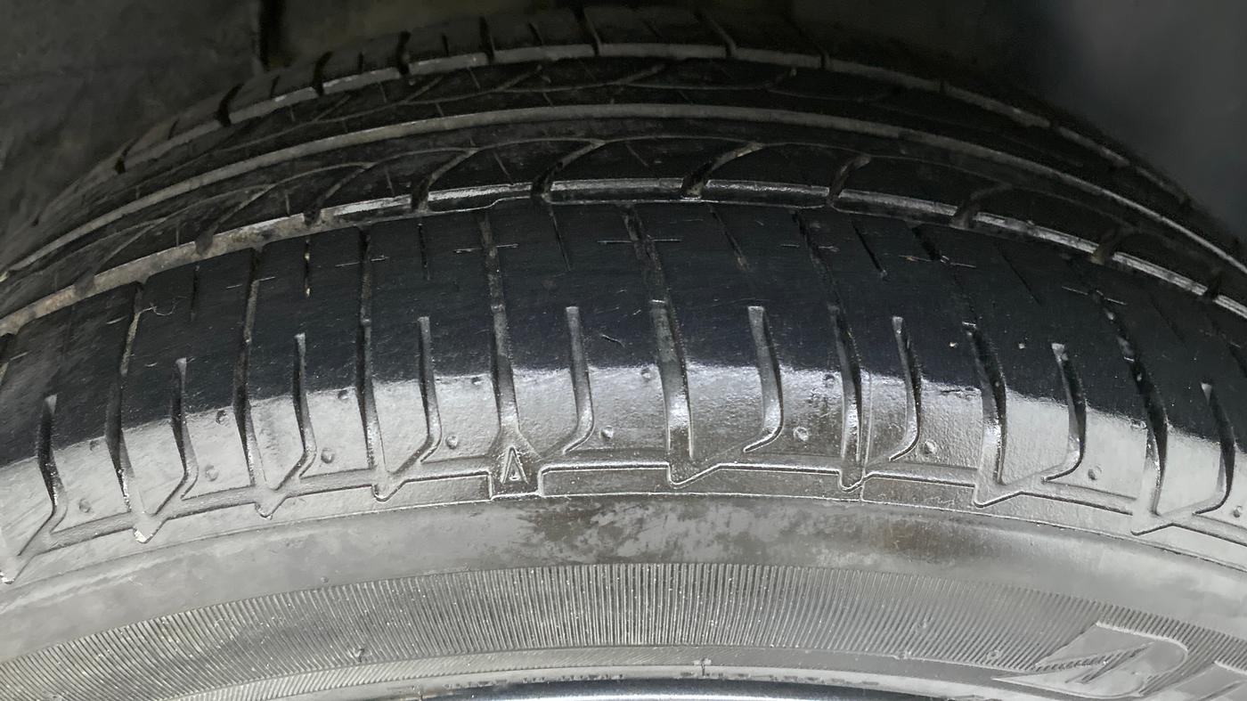 2020 Tata ALTROZ XZ 1.2, Petrol, Manual, 61,797 km, Left Rear Tyre Tread