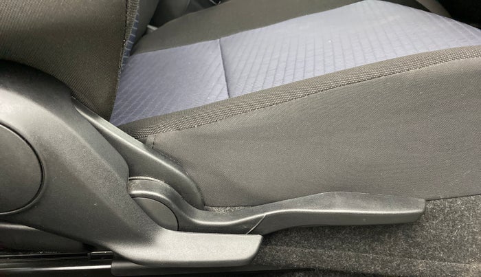 2021 Maruti Baleno ZETA CVT PETROL 1.2, Petrol, Automatic, 9,754 km, Driver Side Adjustment Panel
