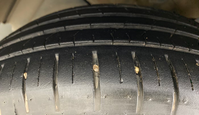 2021 Maruti Baleno ZETA CVT PETROL 1.2, Petrol, Automatic, 9,754 km, Left Front Tyre Tread
